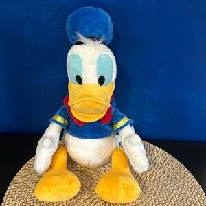 Disney Store Exclusive Authentic Original Donald Duck Plush Stuffed Animal